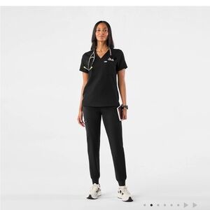 Figs Jogger Scrub Set